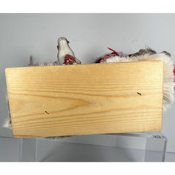 Vtg Santa & Mrs Claus FINLAND Erkki Juopperi Reindeer Christmas Real Fur Arctic - Picture 7 of 8